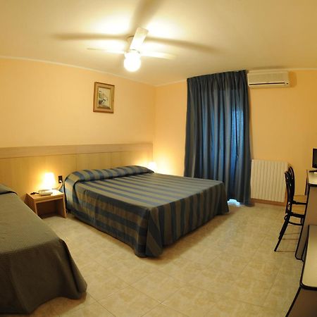 פריגולה Racar Hotel מראה חיצוני תמונה