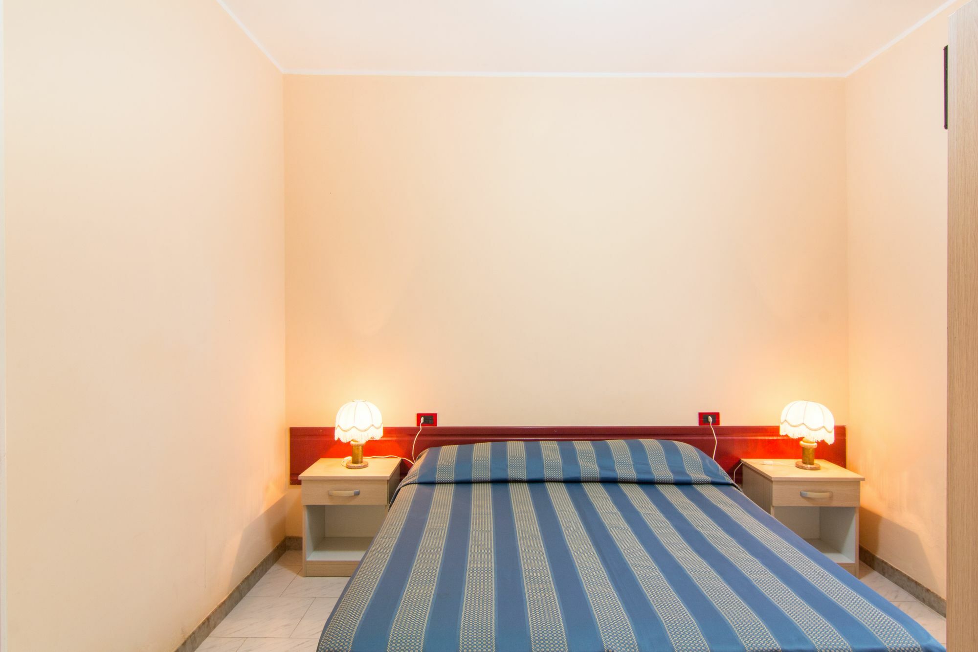 פריגולה Racar Hotel מראה חיצוני תמונה